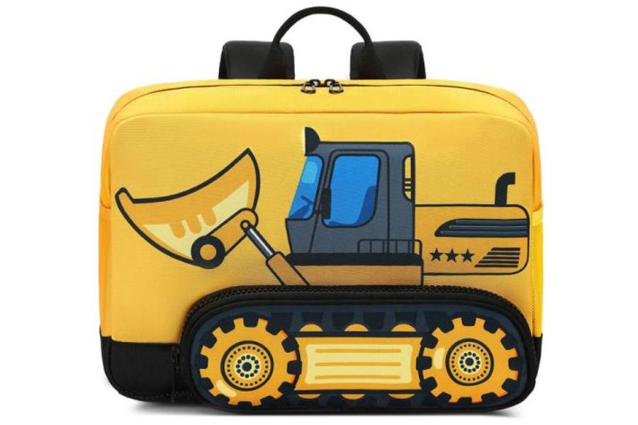 Mar a roghnaicheas tu backpack airson clann